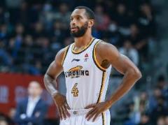 數據暴跌！弗格季后賽表現驟降，場均僅11.3分2.2板