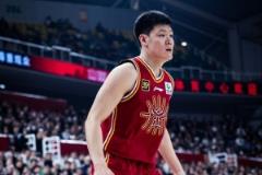 張寧：休賽期將加強(qiáng)傳球訓(xùn)練并提升團(tuán)隊(duì)配合能力