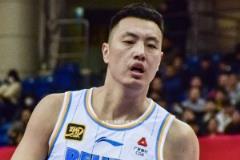 翟曉川：胡金秋在要位時(shí)知道自己尺寸不對(duì)但無(wú)能為力