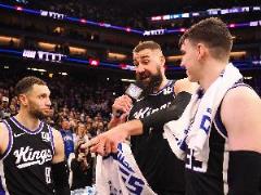 美記：國王曾有意續約拉拉維亞，兩年1200萬美元薪水全額保障