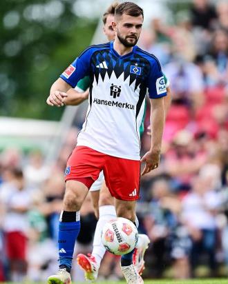 官方：漢堡中場波里巴租借加盟艾禾斯堡