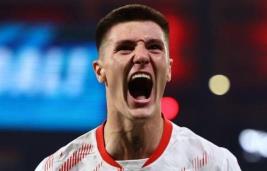 DO：紐卡向謝什科提交改進(jìn)報價，曼聯(lián)愿付價格低于紐卡