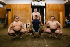 敢挑戰八村身邊的相撲選手嗎？帕金斯：給我一個月時間準備一下