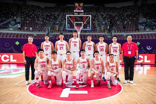 北青：男籃已回國并在海口解散，王俊杰返回美國繼續學業